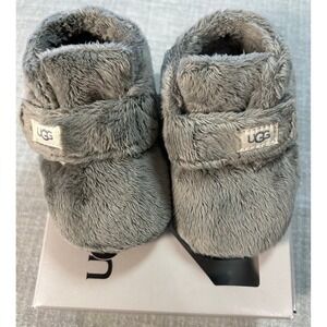 UGG Bixbee Baby Booties Slippers Gray Plush Cozy Infant Toddler Size M 12-18 Mon